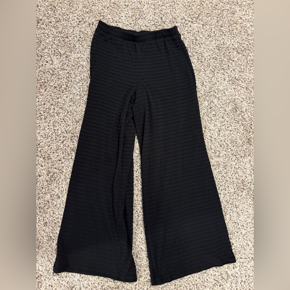 Lulu's Elegant Black Textured Stretchy Pants